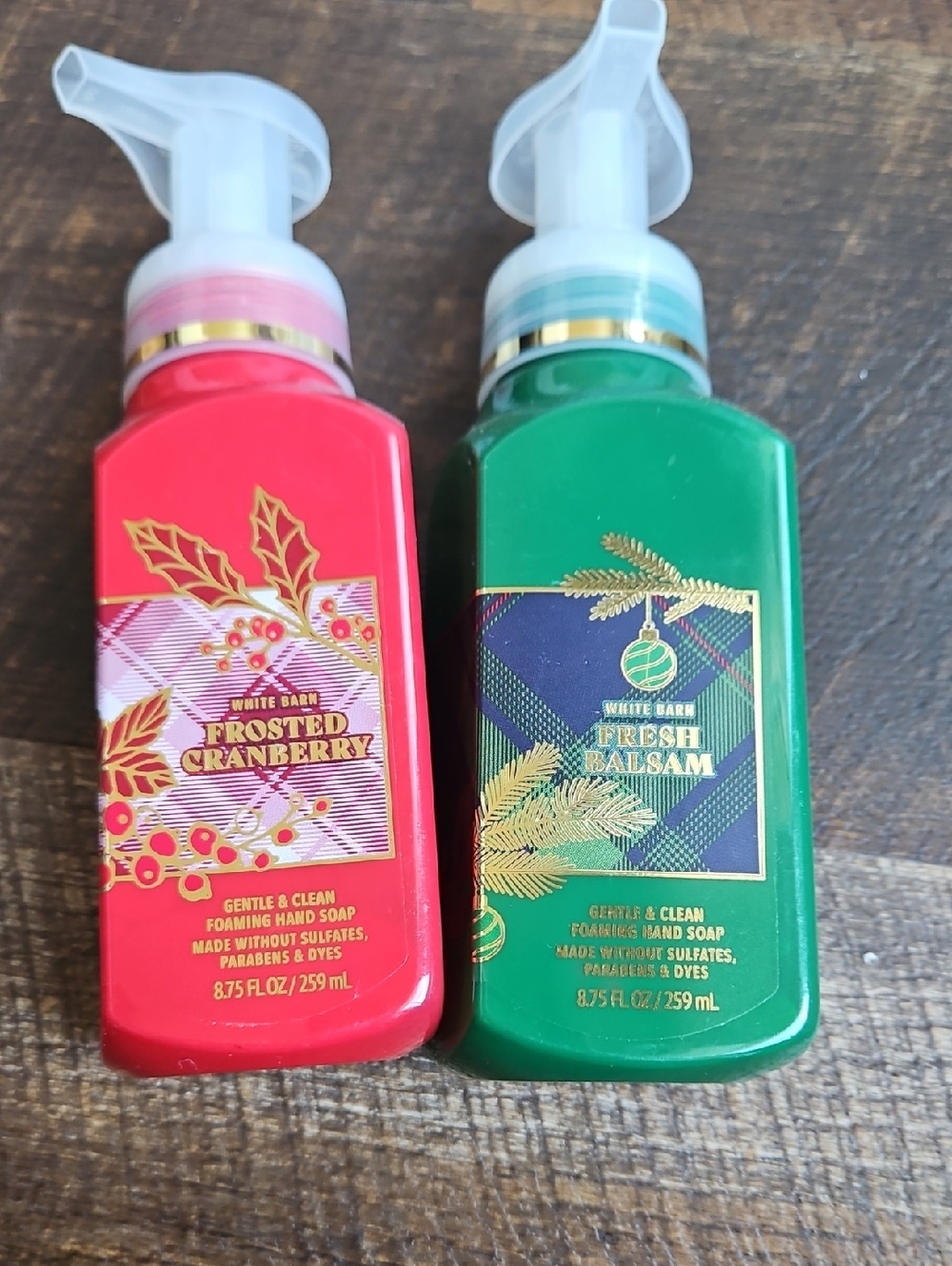 White Barn Frosted Cranberry & Fresh Balsam Foaming Hand Soap Duo - Red & Green